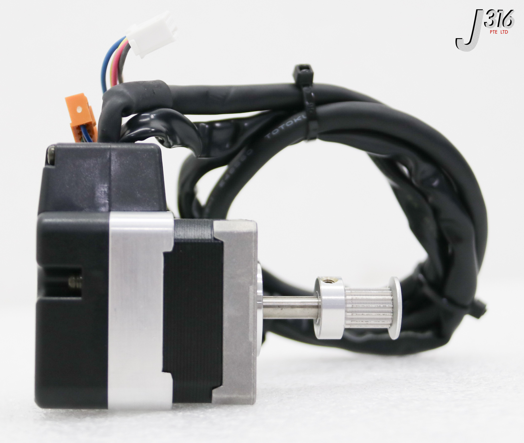 写真 37352 SANYO DENKI STEP MOTOR, 0.36 /STEP 103-4505-70XE42 | eBay